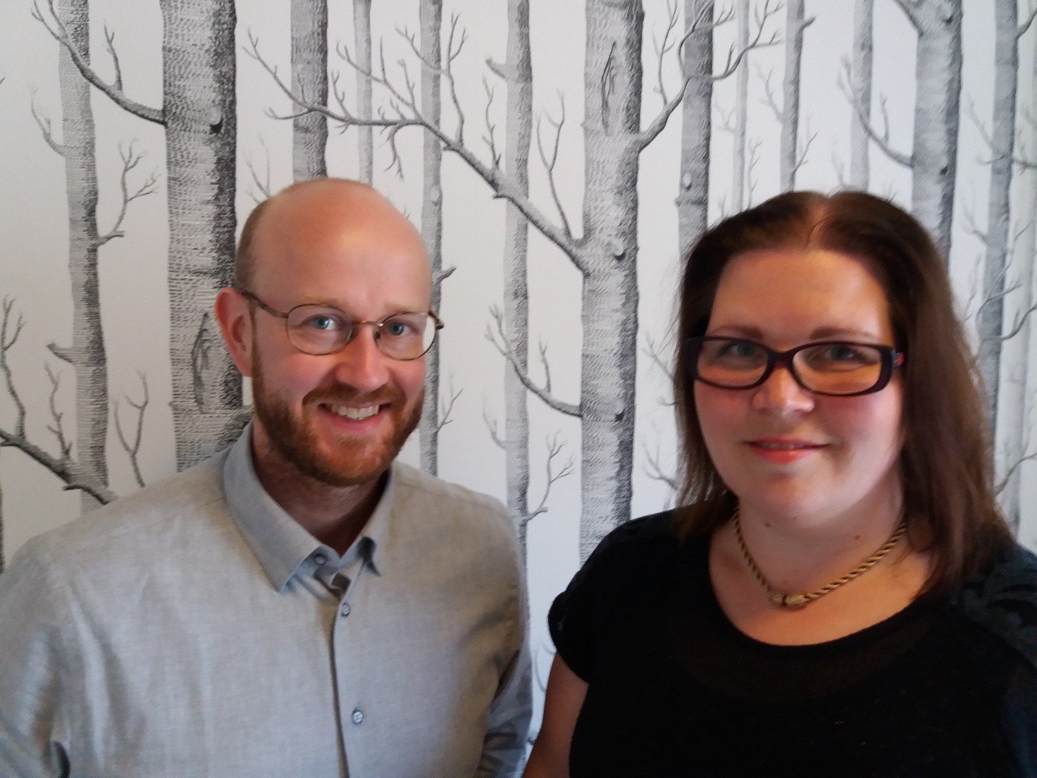 projektipäällikkö Sanna Kara ja hanketyöntekijä Juho Mertanen
